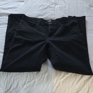 LuLaRoe Women's Dark Black Skinny Jeans-30